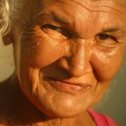 Eine alte Frau