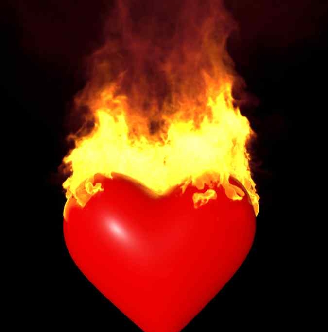 Weiblichkeit-in-maerchen-brennendes-Herz Herzenszorn - Ein Herz steht in Flammen